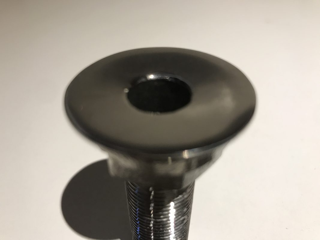 TOMA DE AGUA INOXIDABLE I316 3/8 FREZADA